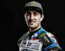 #23 CHRIS HOLDER